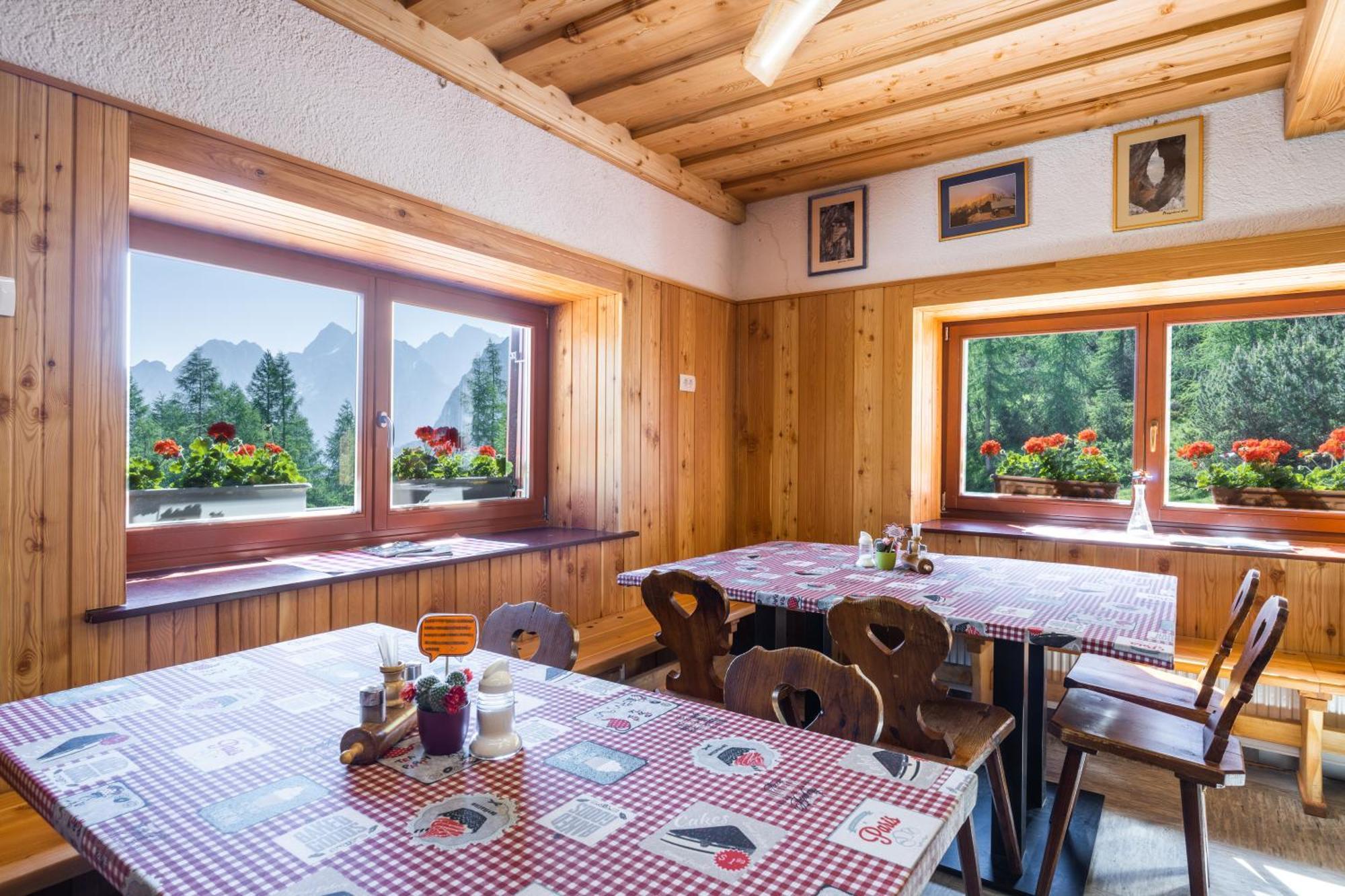 Postarski Dom On Vrsic Kranjska Gora Exterior foto